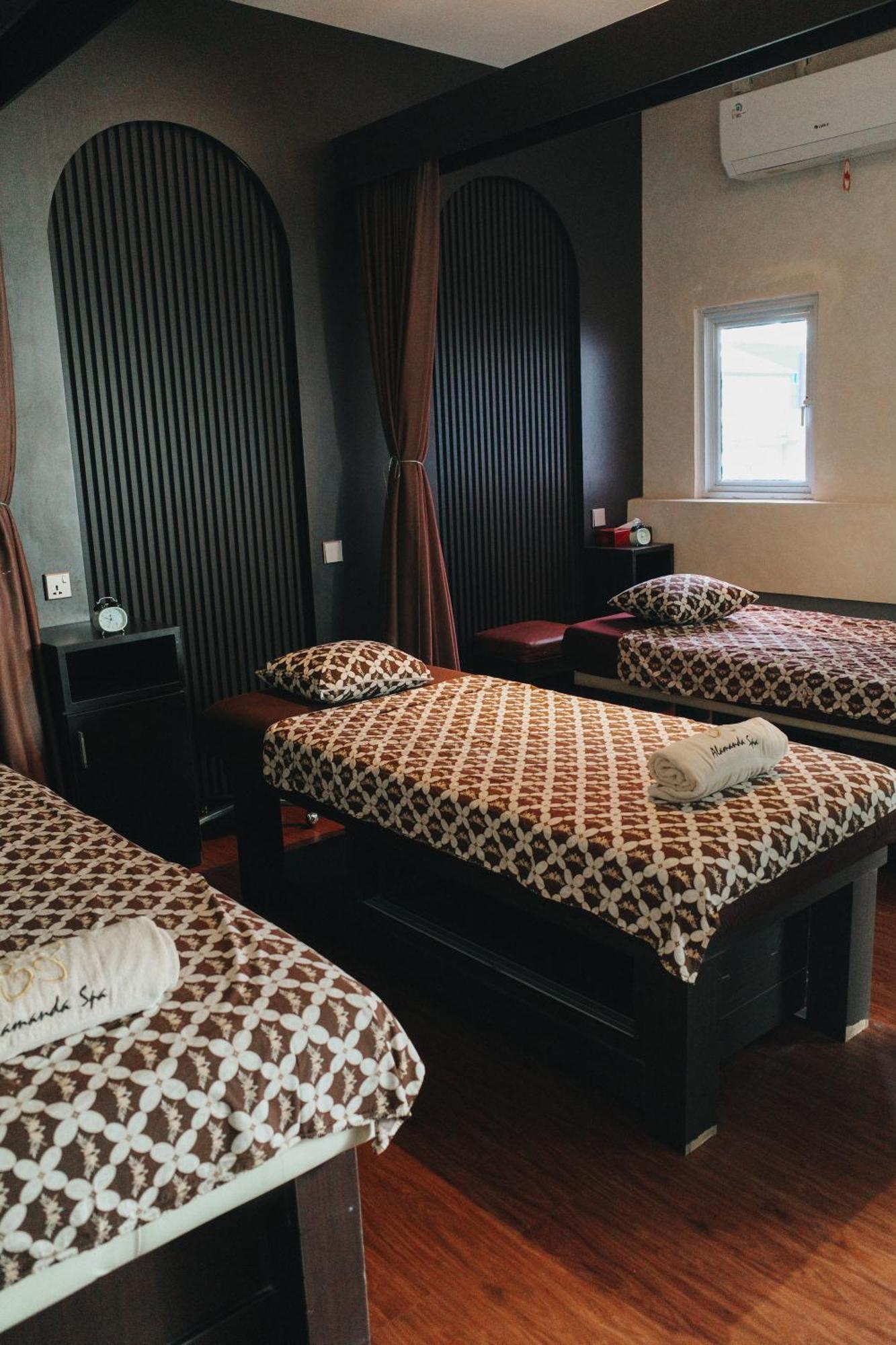 Batam Harbour Boutique Hotel & Spa Nagoya Eksteriør bilde